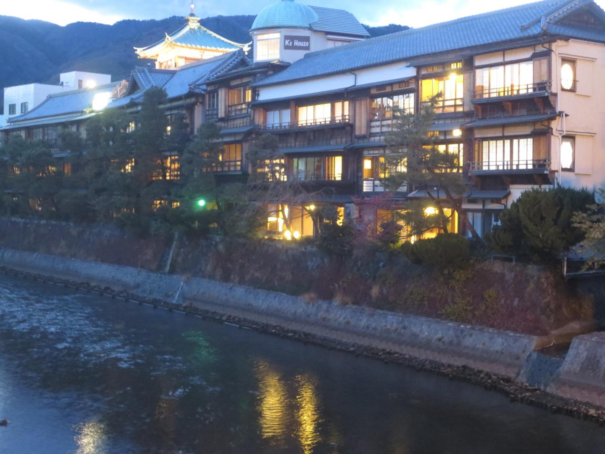 K'S House Ito Onsen - Historical Ryokan Hostel Екстериор снимка