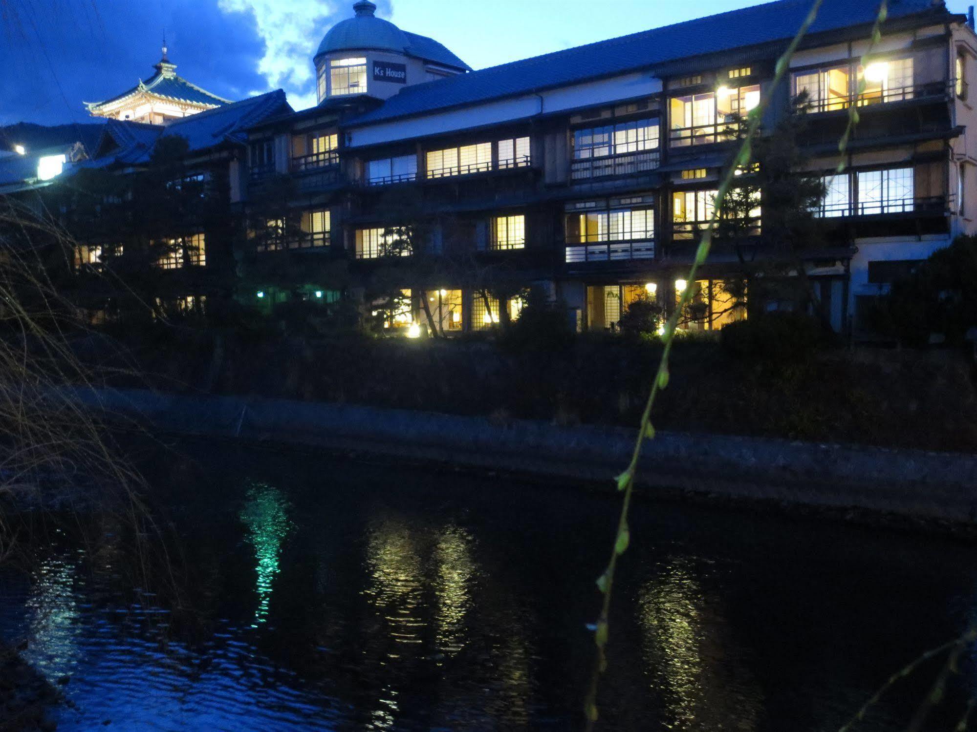 K'S House Ito Onsen - Historical Ryokan Hostel Екстериор снимка