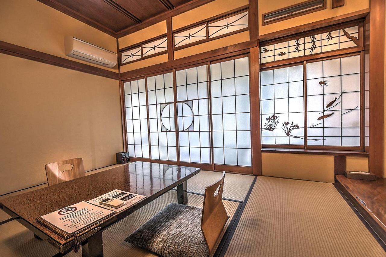K'S House Ito Onsen - Historical Ryokan Hostel Екстериор снимка